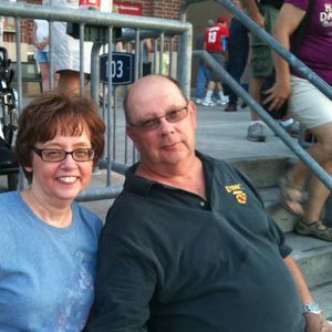 Meet your Posher, Dennis